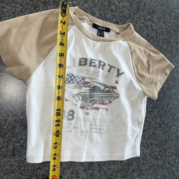 Forever 21 cropped raglan tee, 'Liberty Motors '88' graphic. Size M, white/tan, - Picture 5 of 7